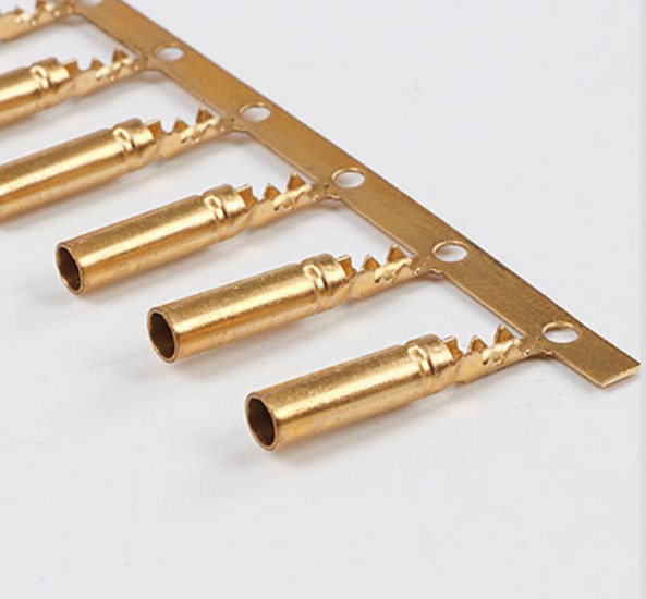 五金端子沖壓設(shè)備案例